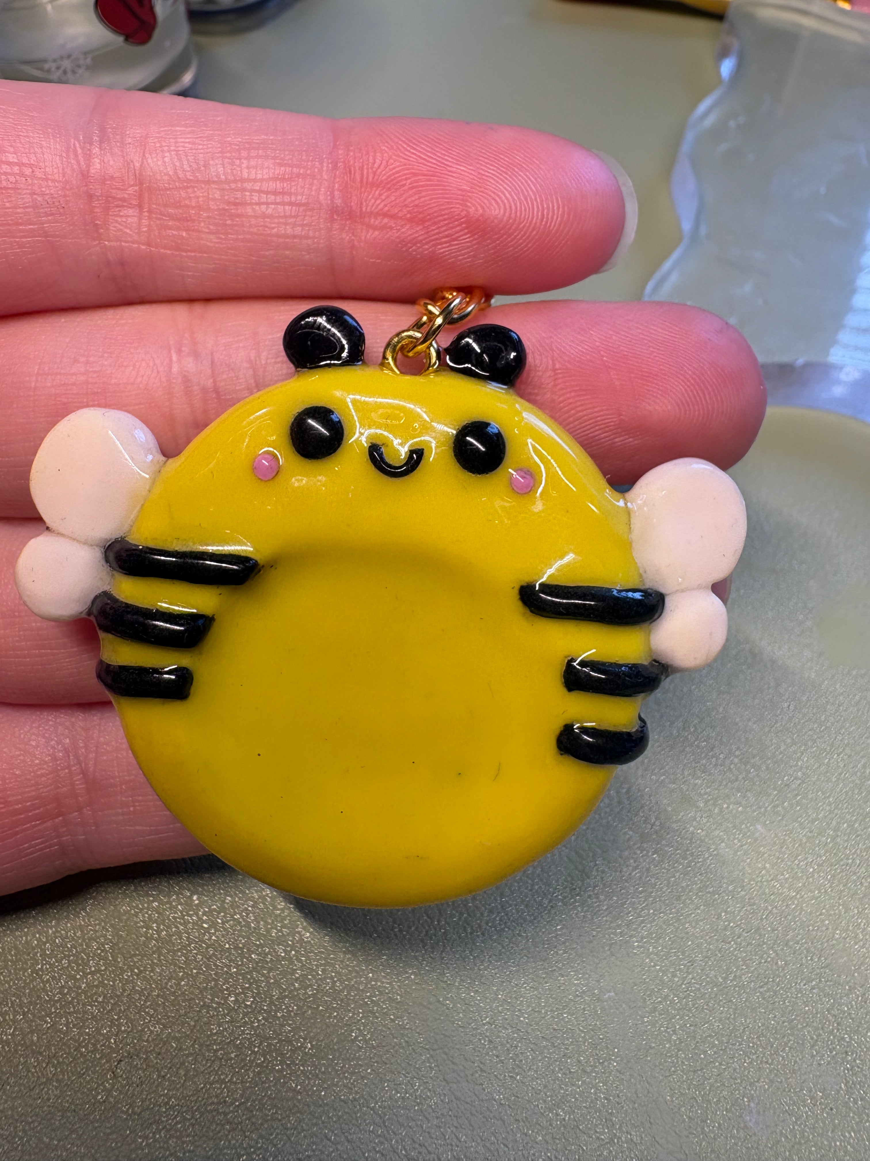 Bee worry stone